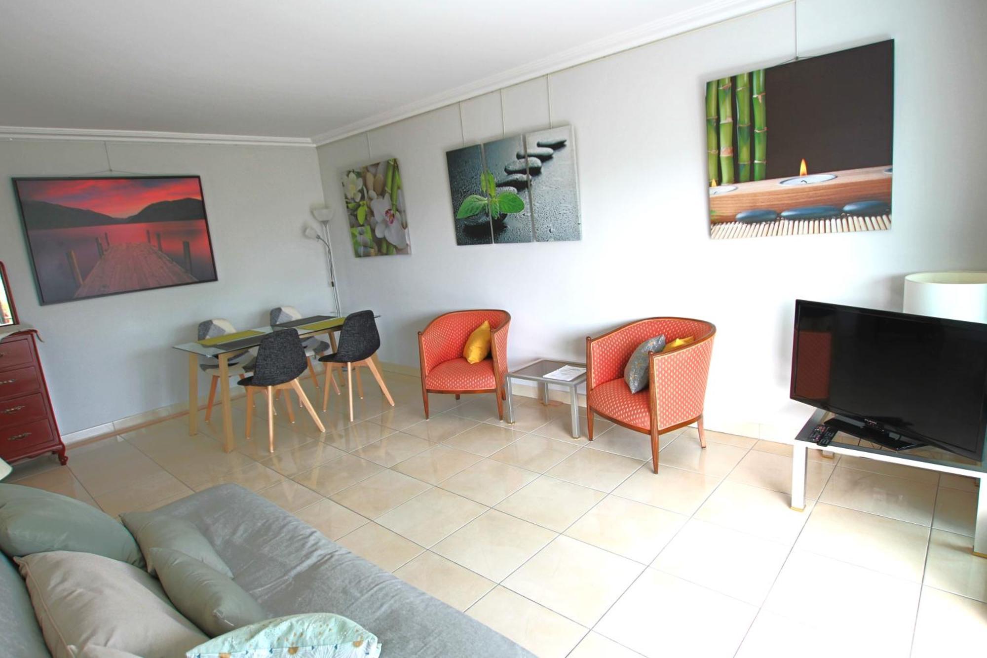 Fully Equipped Apartment With Large Terrace Lounge Area คานส์ ภายนอก รูปภาพ